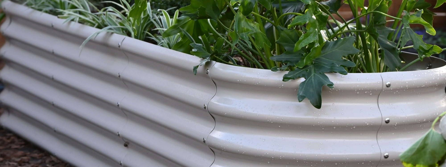 Metal Raised Beds: Heat, Rust, Safety, and Maintenance